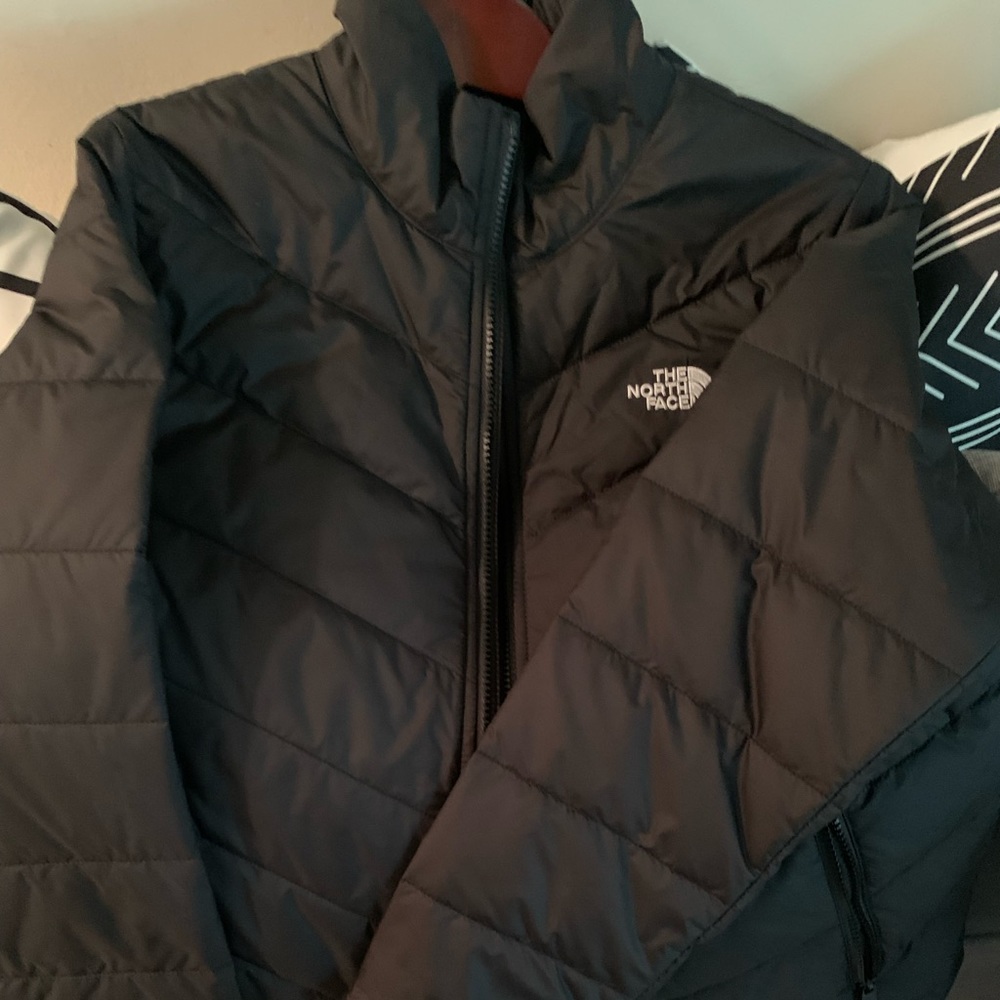 North Face Tumburello2 Jacket- women’s M